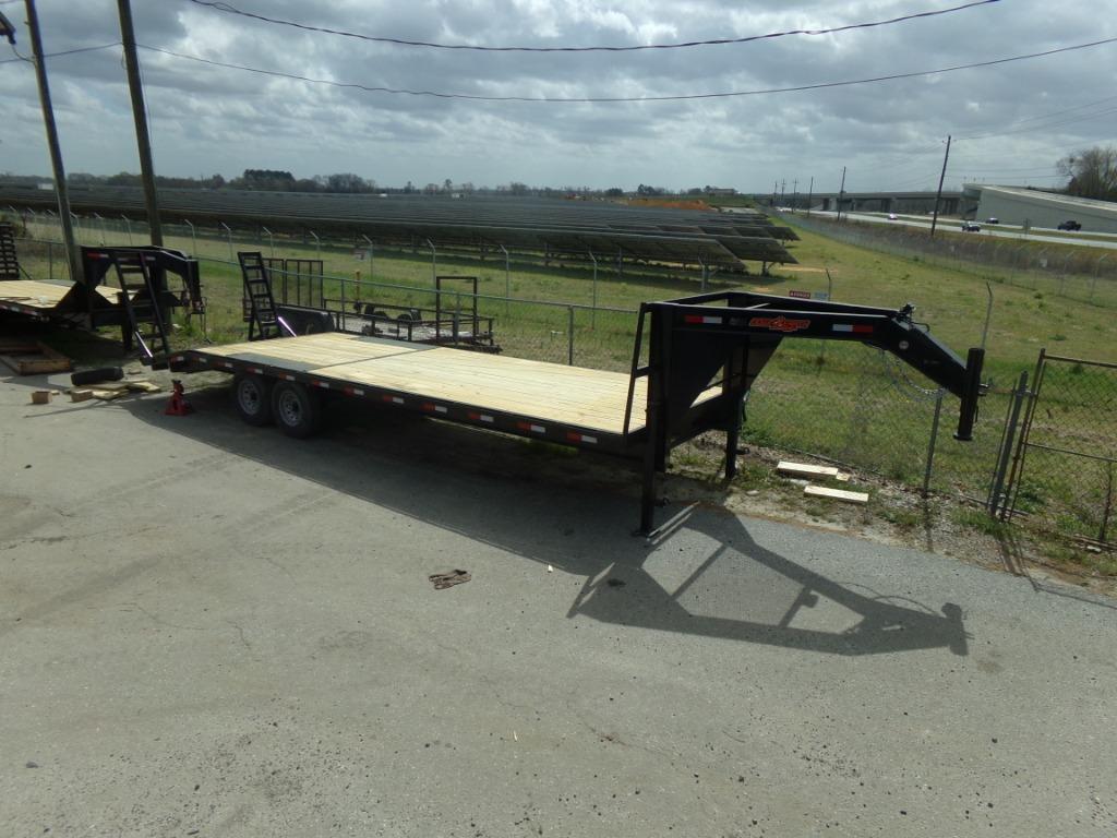 2022 Down To Earth 26 gooseneck 14k  - $10,995